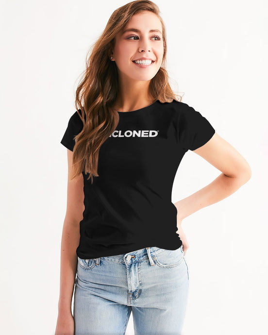 UnCloned® Un-Onyx Signature Women's Tee